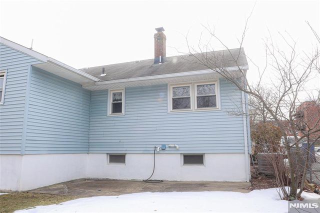 118 Hobart Avenue, Rutherford, NJ 07070