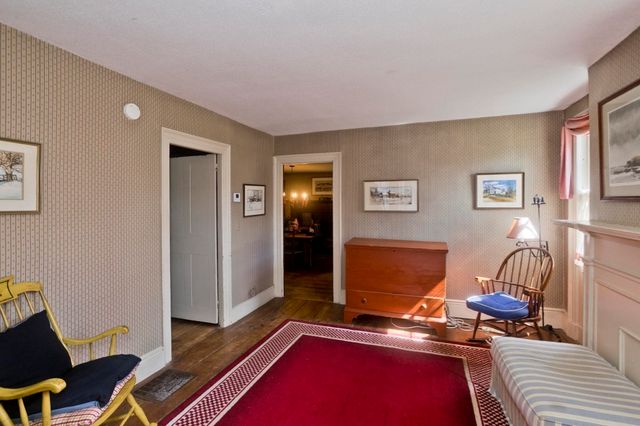 40 Somers Rd, East Longmeadow, MA 01028