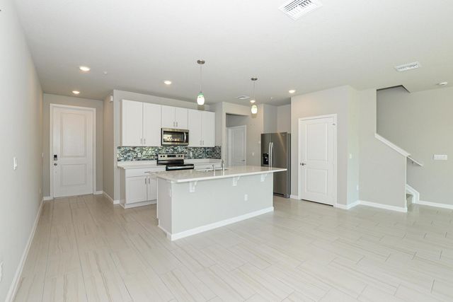 373 Salisbury Circle, Fort Pierce, FL 34982