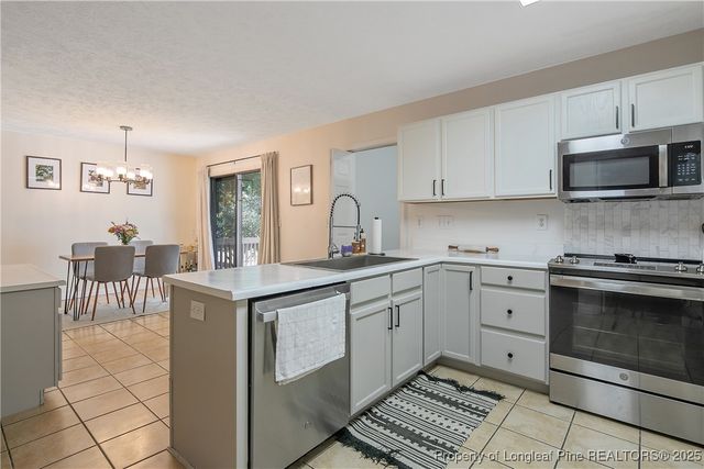 386 Forest Woods Drive, Raeford, NC 28376