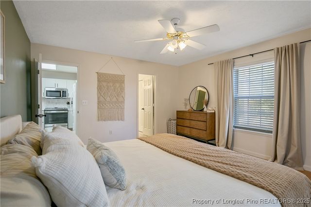 386 Forest Woods Drive, Raeford, NC 28376