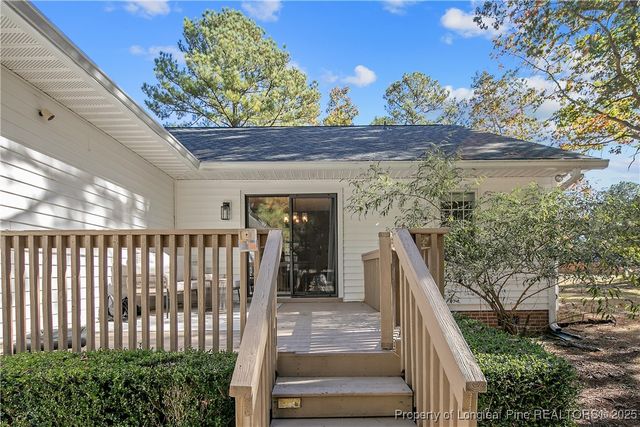 386 Forest Woods Drive, Raeford, NC 28376