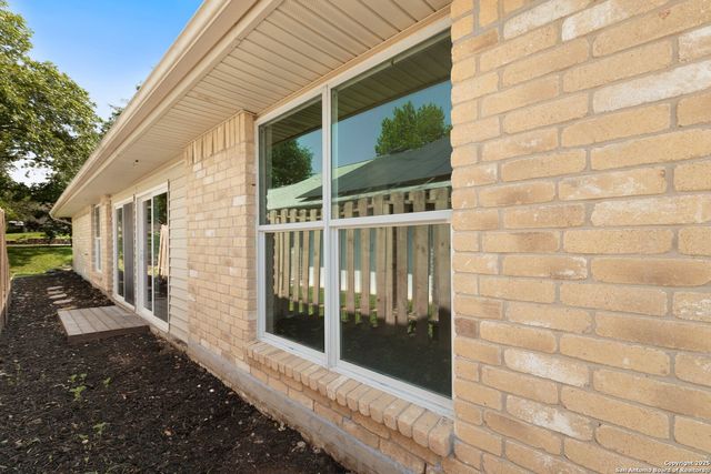 3904 Pecan, Schertz, TX 78108