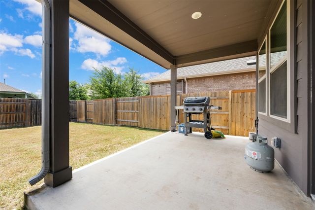 303 Cold River RUN, Kyle, TX 78640