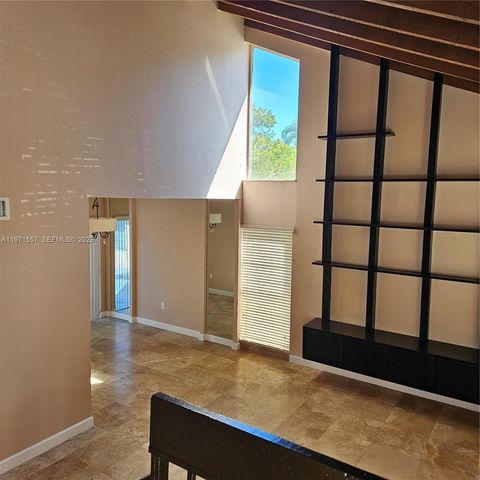 914 NW 106th Ave Cir 914, Miami, FL 33172