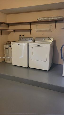 914 NW 106th Ave Cir 914, Miami, FL 33172