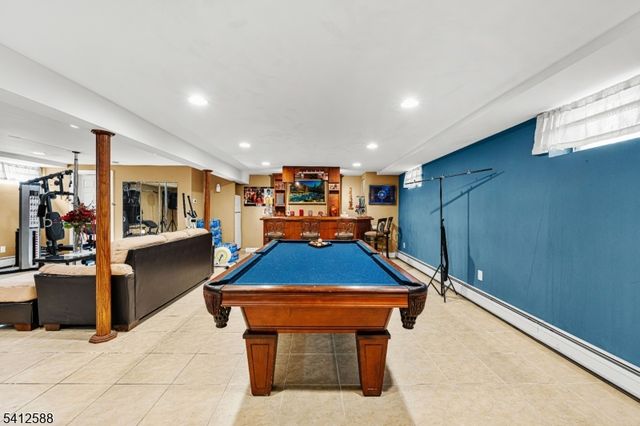 10 Dalrymple St, Randolph Twp., NJ 07869