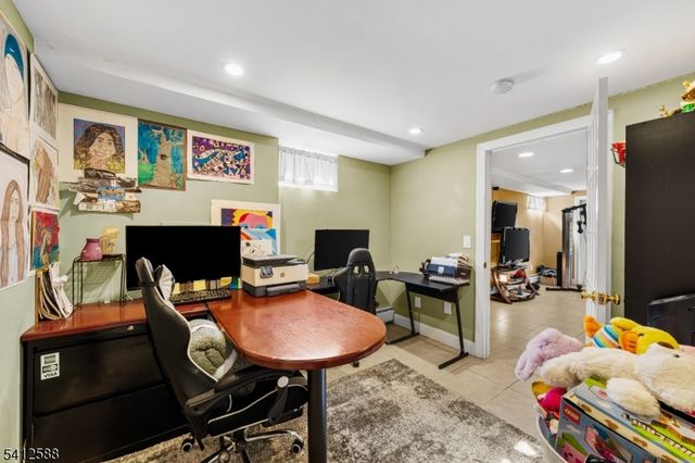 10 Dalrymple St, Randolph Twp., NJ 07869