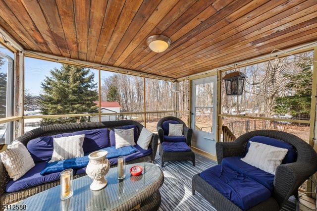 10 Dalrymple St, Randolph Twp., NJ 07869