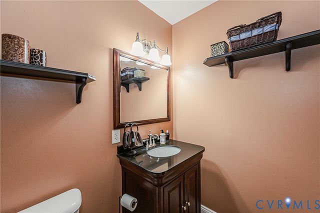 7717 Patriots Landing Pl, Quinton, VA 23141