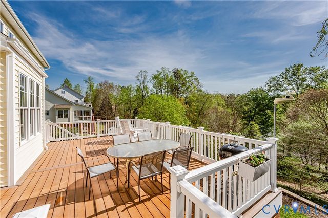 7717 Patriots Landing Pl, Quinton, VA 23141