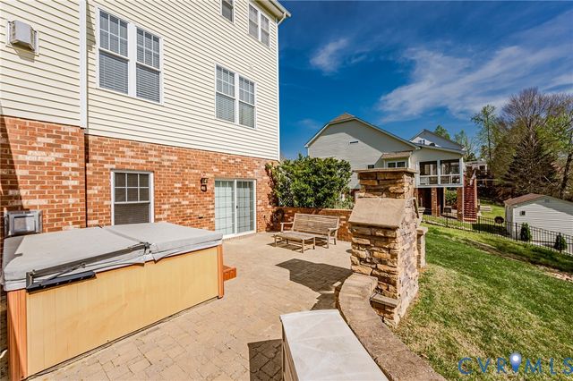 7717 Patriots Landing Pl, Quinton, VA 23141
