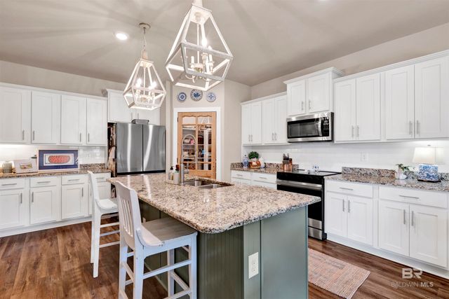 383 Apollo Avenue, Gulf Shores, AL 36542