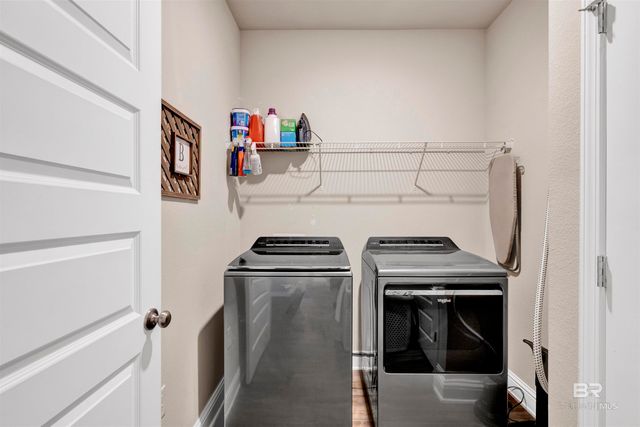 383 Apollo Avenue, Gulf Shores, AL 36542