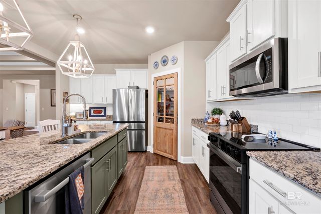 383 Apollo Avenue, Gulf Shores, AL 36542