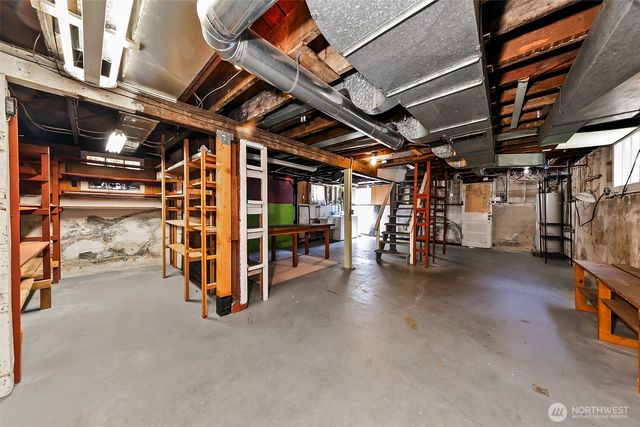 1035 NE 91st Street, Seattle, WA 98115