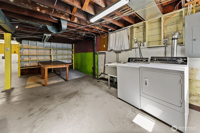 1035 NE 91st Street, Seattle, WA 98115