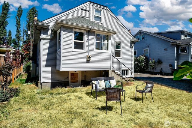 1035 NE 91st Street, Seattle, WA 98115