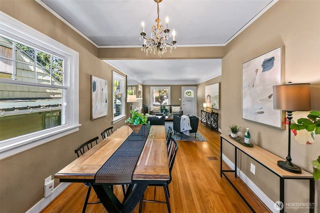 1035 NE 91st Street, Seattle, WA 98115
