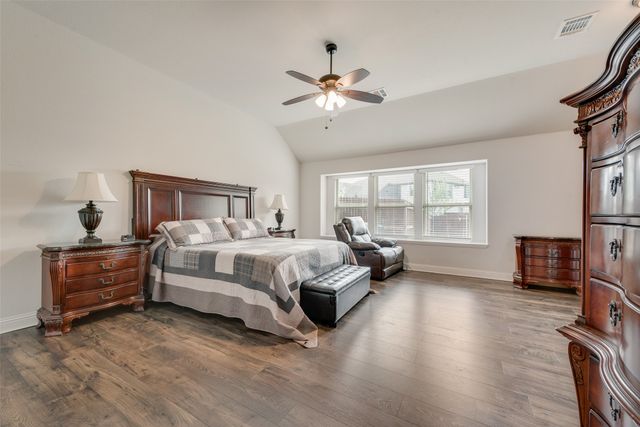 605 Dusty Glen Trail, Midlothian, TX 76065