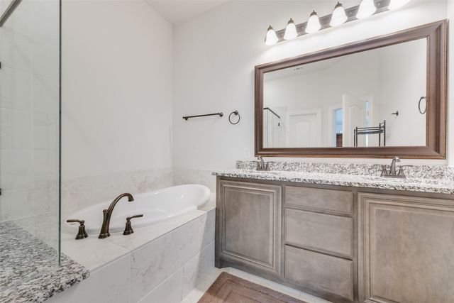 605 Dusty Glen Trail, Midlothian, TX 76065