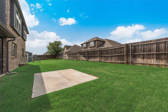 605 Dusty Glen Trail, Midlothian, TX 76065