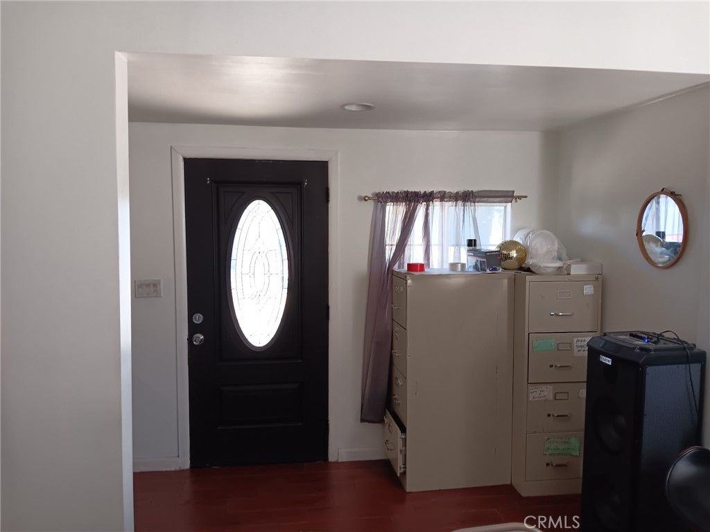 11136 Keswick Street, Sun Valley, CA 91352 — photo 4