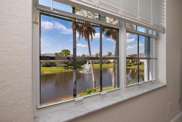 1560 SE Sheffield Terrace 102, Stuart, FL 34994