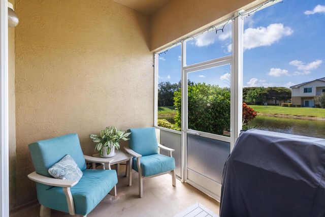 1560 SE Sheffield Terrace 102, Stuart, FL 34994