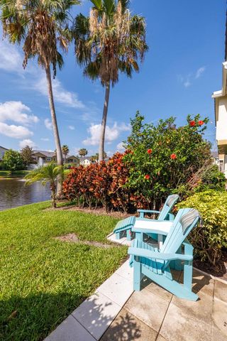 1560 SE Sheffield Terrace 102, Stuart, FL 34994