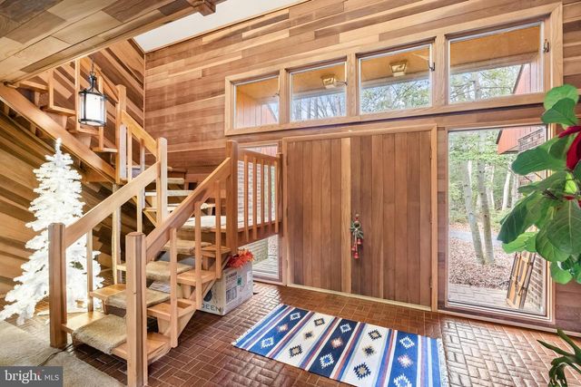 143 RIDGE RD, Southampton, NJ 08088