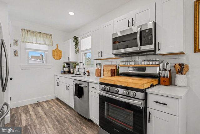 2916 RITCHIE AVE, Sparrows Point, MD 21219