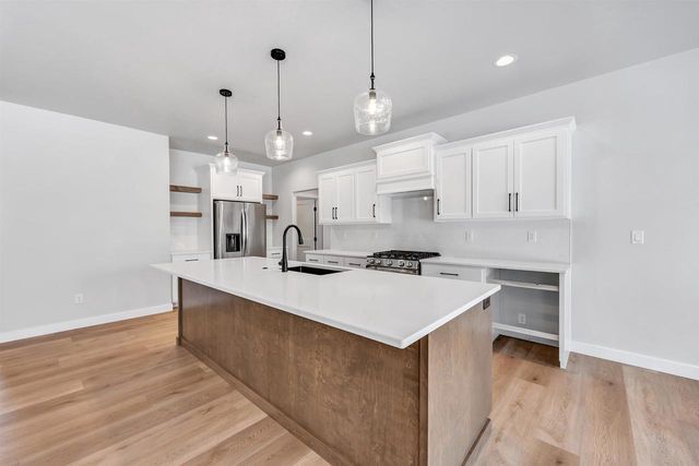 3698 FOLKESTONE DRIVE, Green Bay, WI 54313