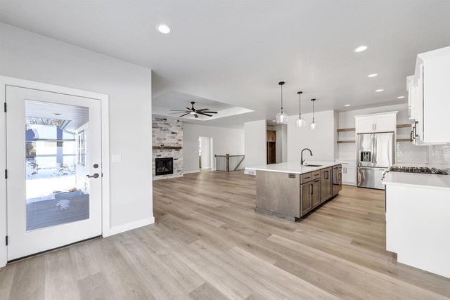 3698 FOLKESTONE DRIVE, Green Bay, WI 54313