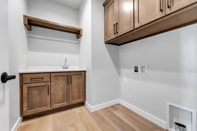 3698 FOLKESTONE DRIVE, Green Bay, WI 54313