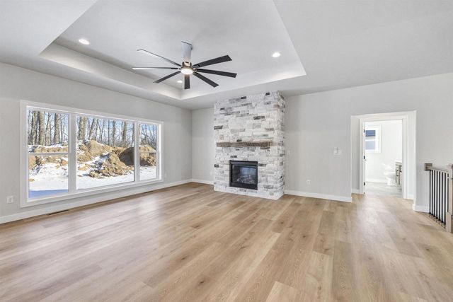 3698 FOLKESTONE DRIVE, Green Bay, WI 54313