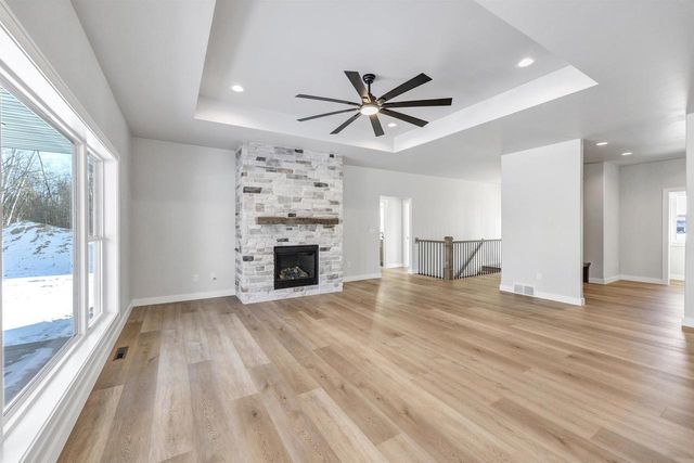 3698 FOLKESTONE DRIVE, Green Bay, WI 54313