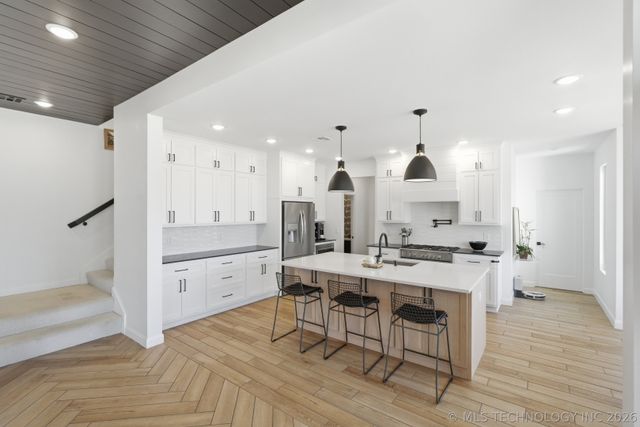 12339 Shoreline Drive, Sperry, OK 74073