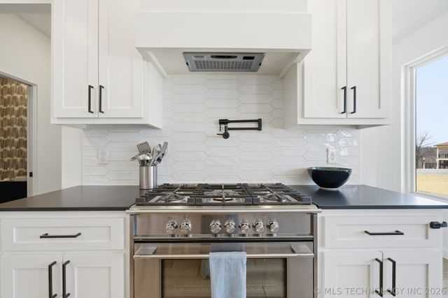 12339 Shoreline Drive, Sperry, OK 74073