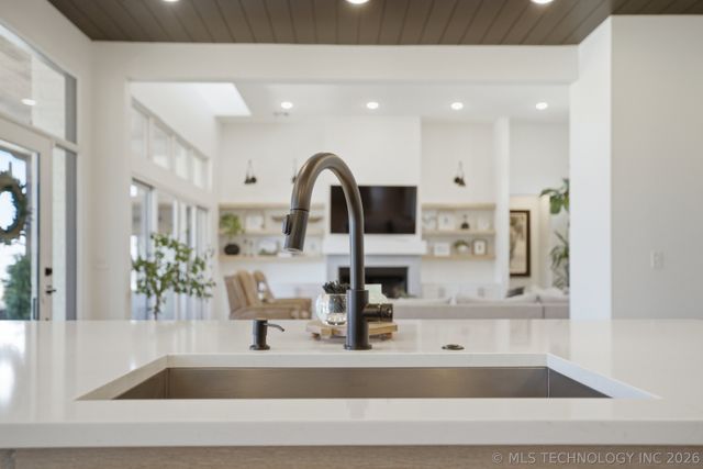 12339 Shoreline Drive, Sperry, OK 74073