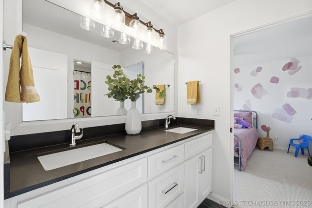 12339 Shoreline Drive, Sperry, OK 74073