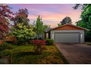 206 W 27TH Ave, Eugene, OR 97405