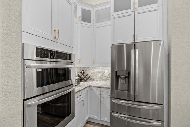 10375 SW Whooping Crane Way, Palm City, FL 34990