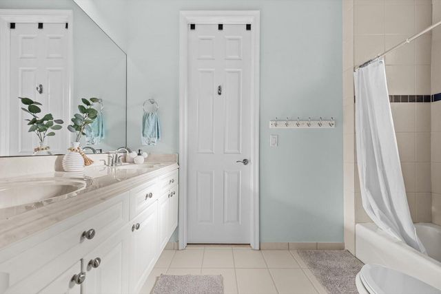 10375 SW Whooping Crane Way, Palm City, FL 34990