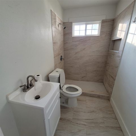 4024 Neches Street, Fort Worth, TX 76106