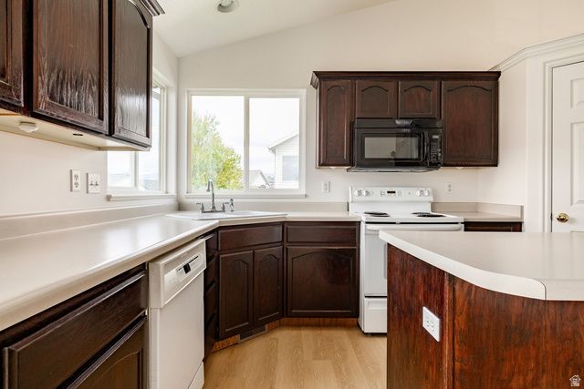 4212 W 5850 S, Roy, UT 84067