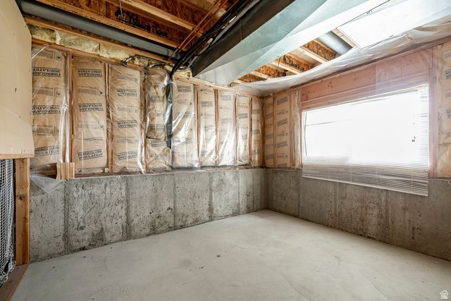 4212 W 5850 S, Roy, UT 84067
