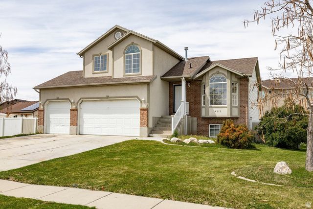4212 W 5850 S, Roy, UT 84067