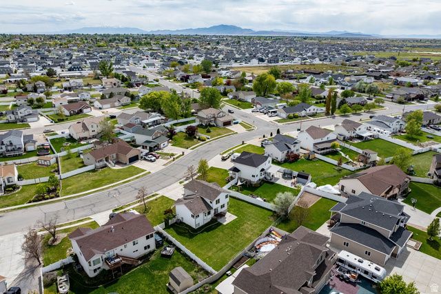 4212 W 5850 S, Roy, UT 84067