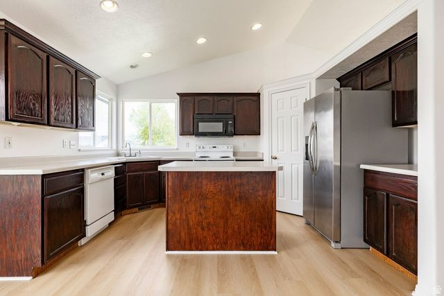 4212 W 5850 S, Roy, UT 84067